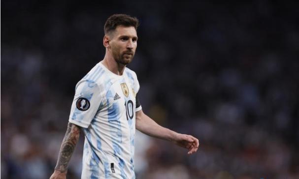 靠AI，这家“代工厂”市值